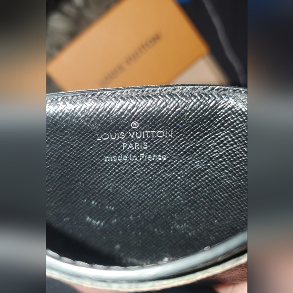 Louis vuitton - Picture 3 of 5